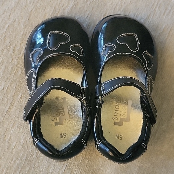 Smart step Other - SMART STEP black patent leather mary jane shoes, hearts. Hook loop closure. 5W